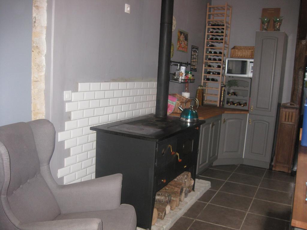 Le Petit Cochon Chambre D' Hotes Haims Exterior photo